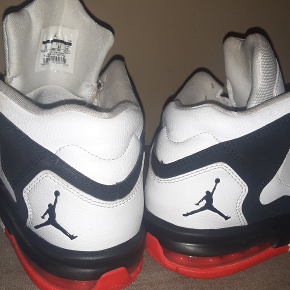 Jordan Flight - Picture 4 of 6